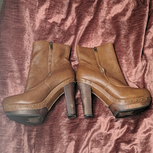 UGG || Mid Cosima Boot Chestnut Leather - Picture 4 of 8